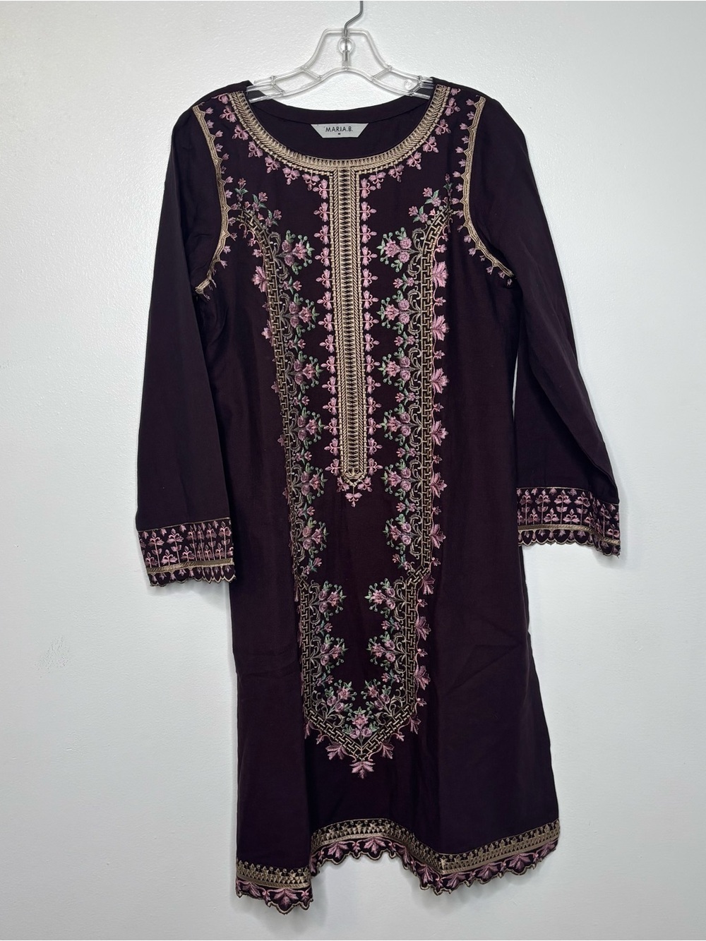Maria B 2 pc Linen Set Purple Embroidered Size Medium